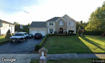 17 LOCKSLEY LANE, Manalapan, NJ