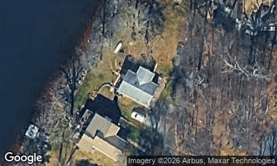 48 LAKE SHORE RD E